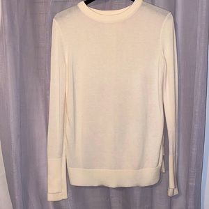 NWOT Lululemon Athletic Sweater with breathable open in the back, Size 4